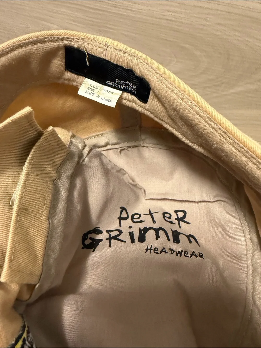Peter Grimm Distressed Hat military-style cadet cap Beige Size L